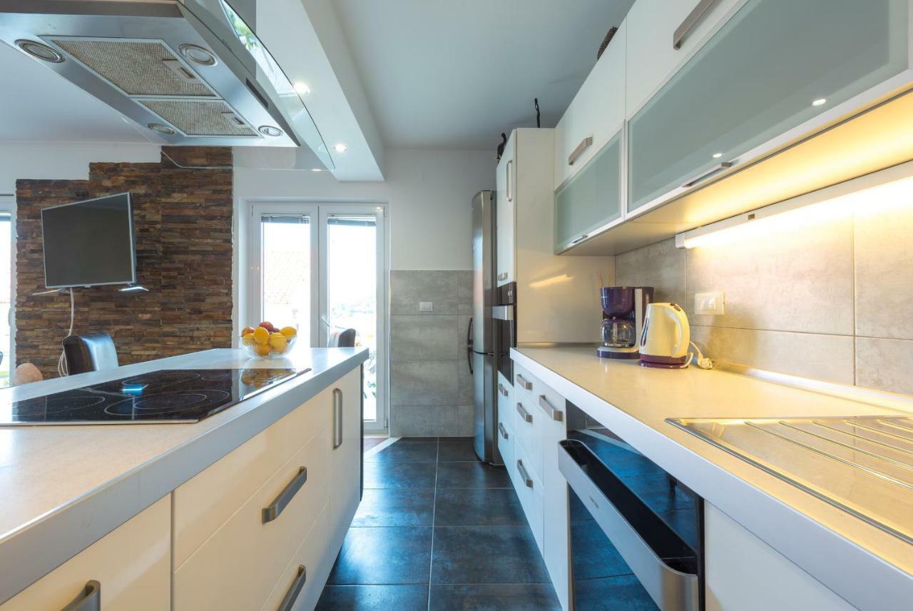 Luxury Apartment Antonija-Old Town Кавтат Екстериор снимка